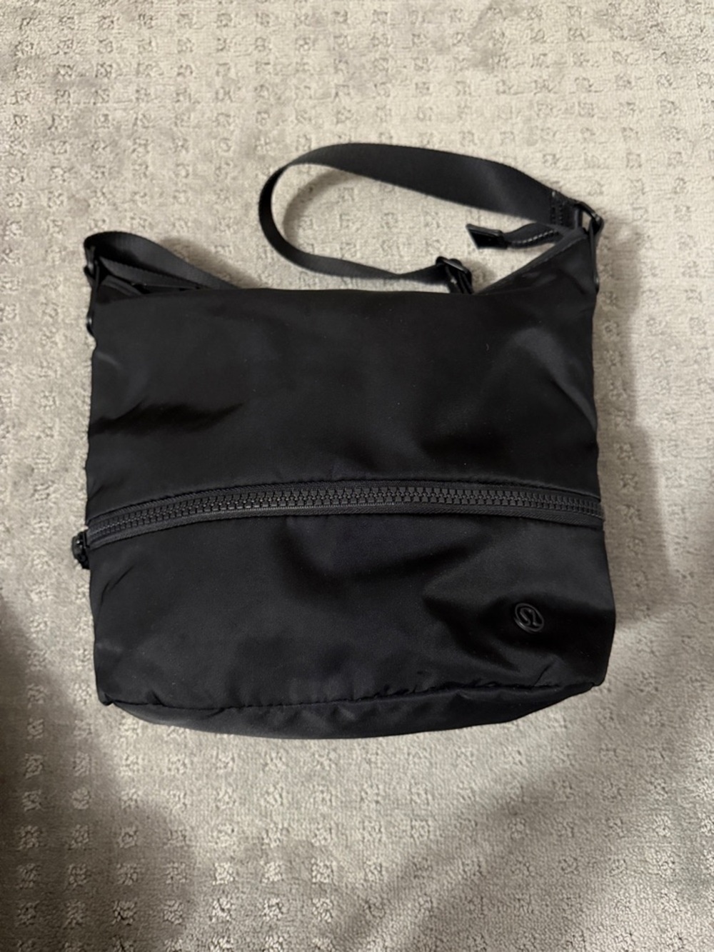 Lululemon Black Crossbody/Shoulder